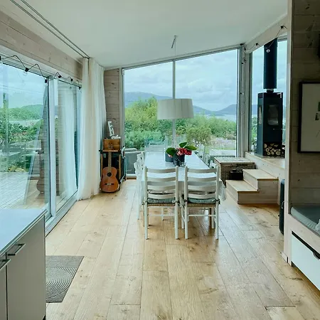 Architect-designed With Sea View *