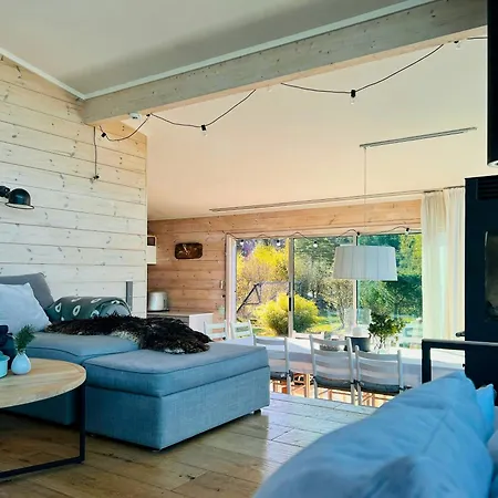 펜션 Architect-designed With Sea View *