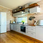 Architect-designed With Sea View 度假居 Hommersåk