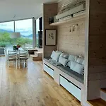 度假居 Architect-designed With Sea View *