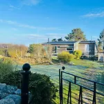 Architect-designed With Sea View *