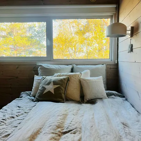 Architect-designed With Sea View * Hommersåk